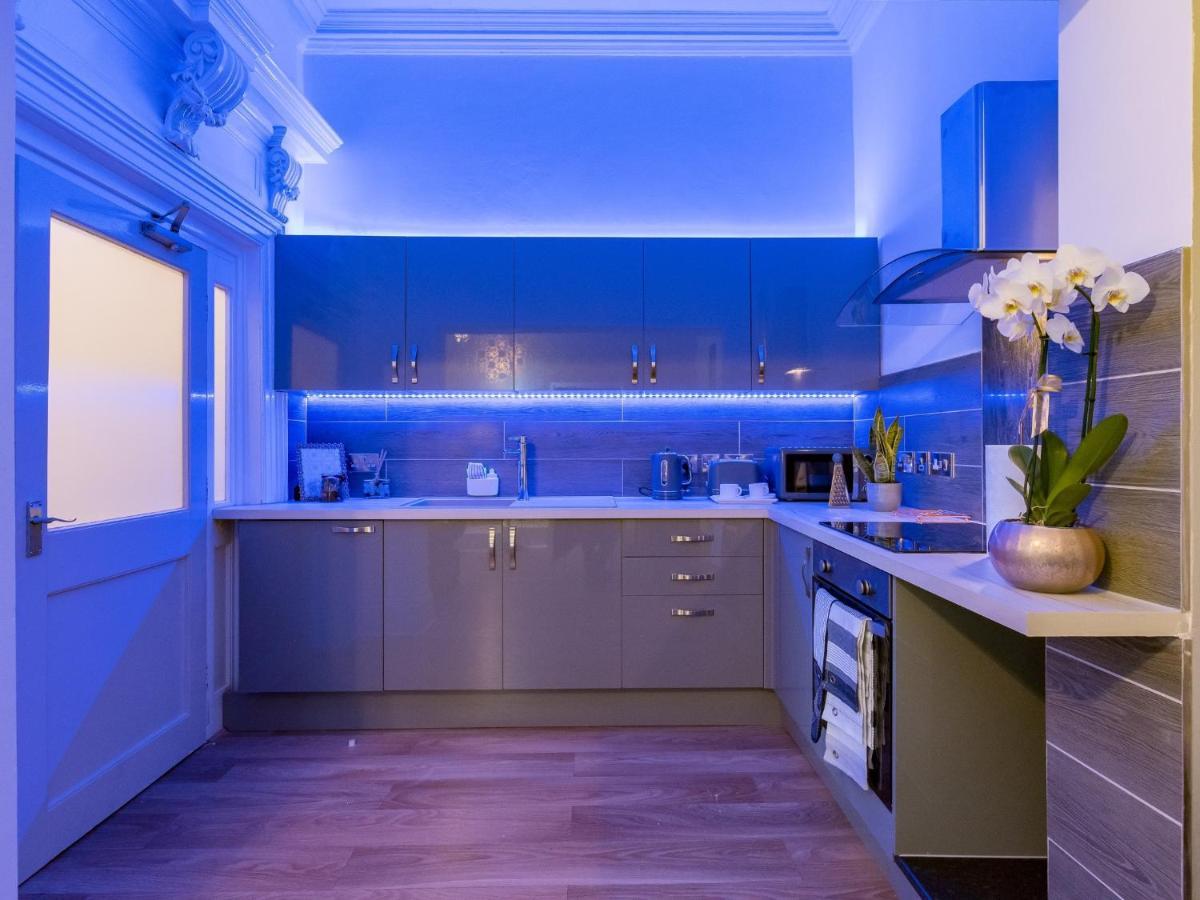 Church Lane Apartments Бостон Экстерьер фото